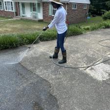 DECK-CLEANING-CONCRETE-CLEANING-IN-RICHMOND-VA 0