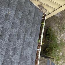 Gleaming-Gutters-in-Richmond-Virginia-A-Gutter-Cleaning-Transformation 6