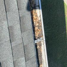 Gutter-Cleaning-in-Chesterfield-VA-Your-Local-Expert-for-Sparkling-Results 6